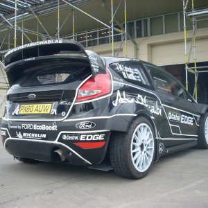 fiesta_rs_wrc_blk_03.jpg