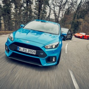 BMW-M2-vs-Ford-Focus-RS-vs-Porsche-718-Boxster-S-20.jpg