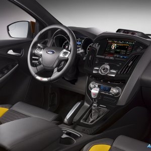 018-2013-ford-focus-st.jpg